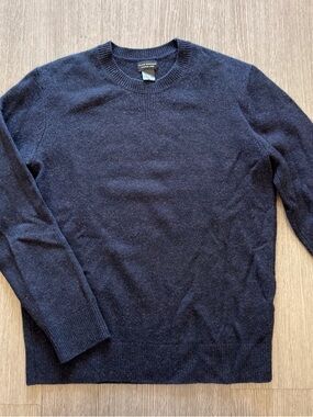 Club Monaco Men’s Dark Navy Crewneck Cashmere Sweater